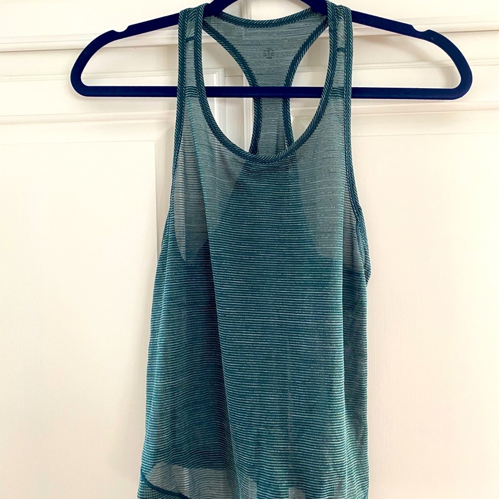 Lululemon tank